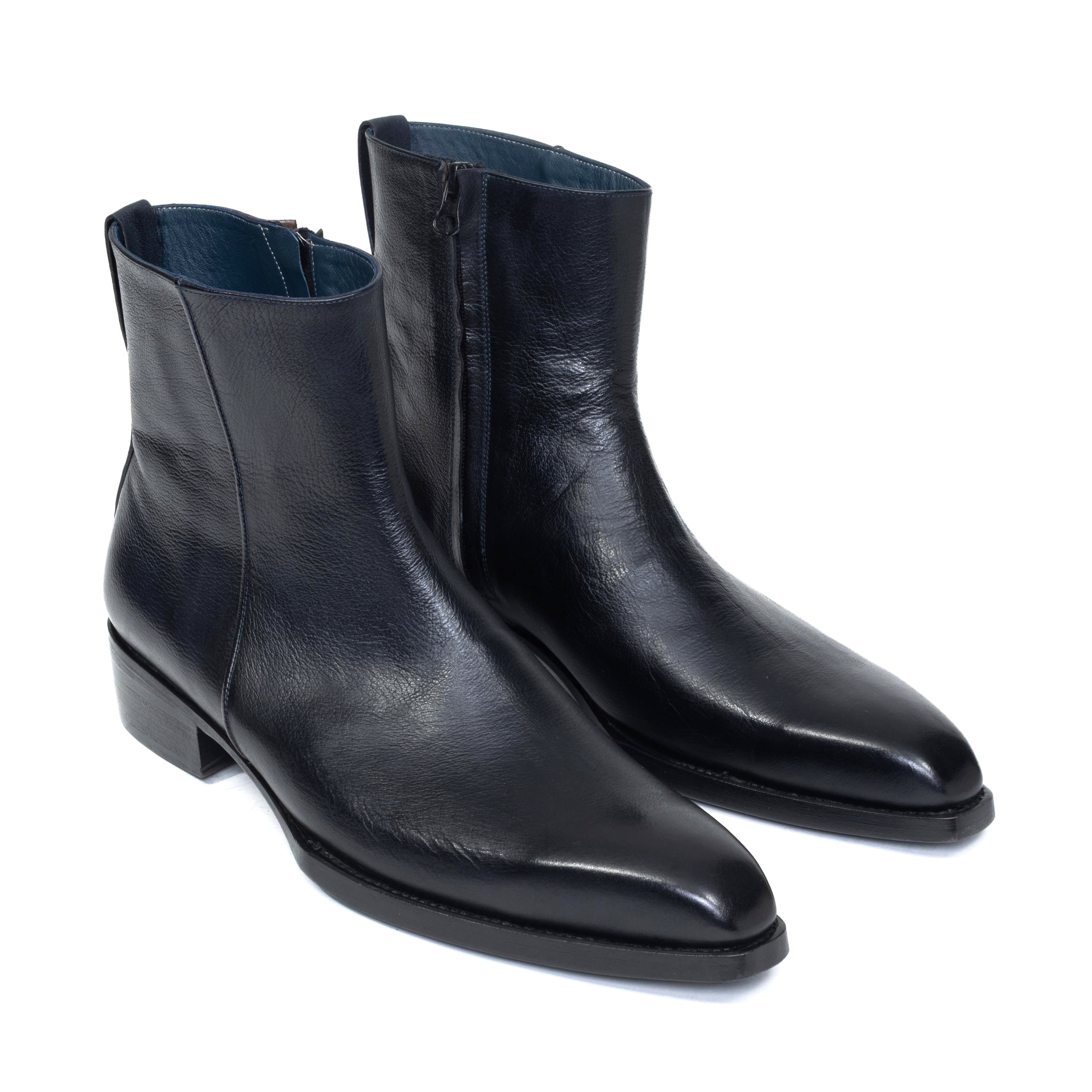 [Dark Anthracite]