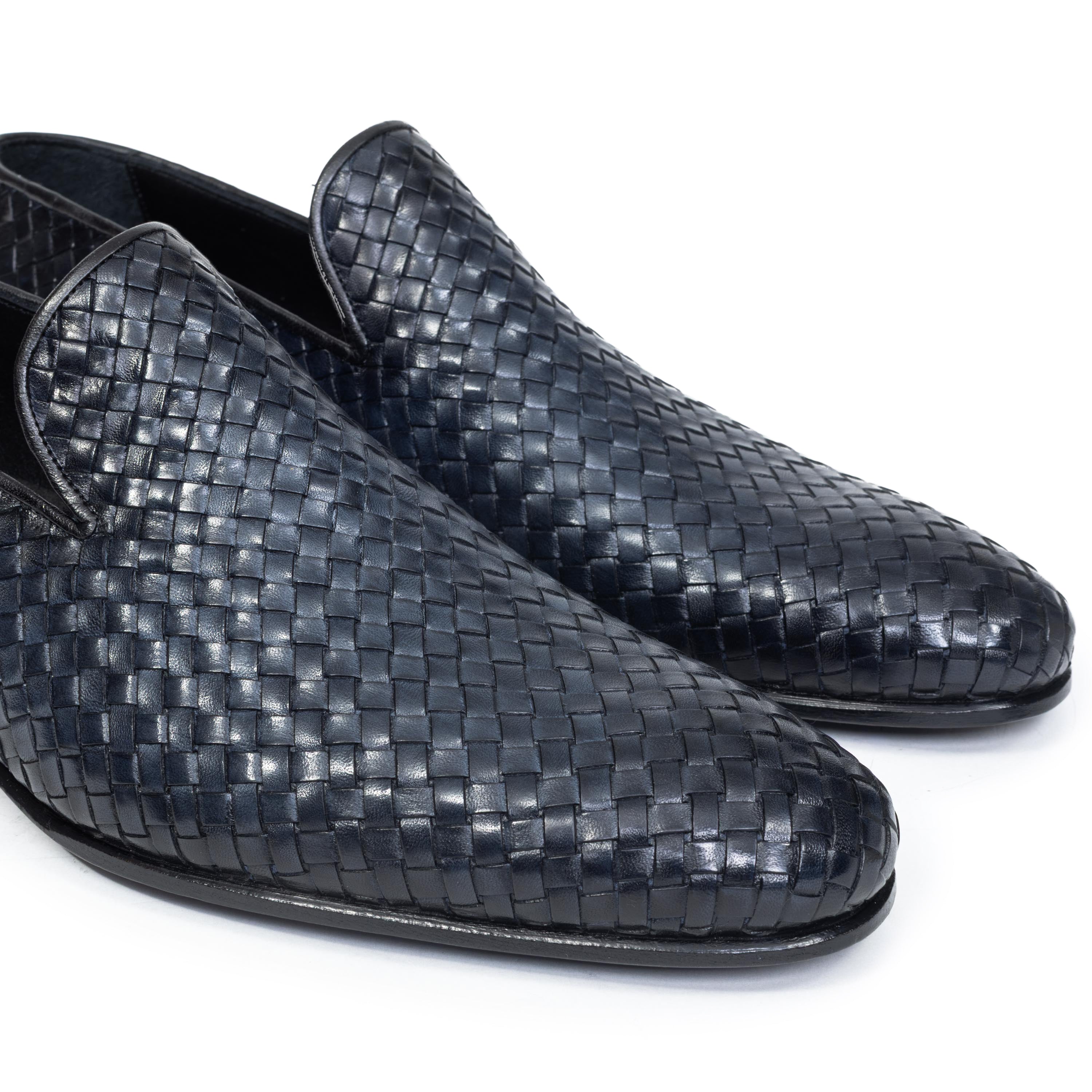 [Navy Blue]