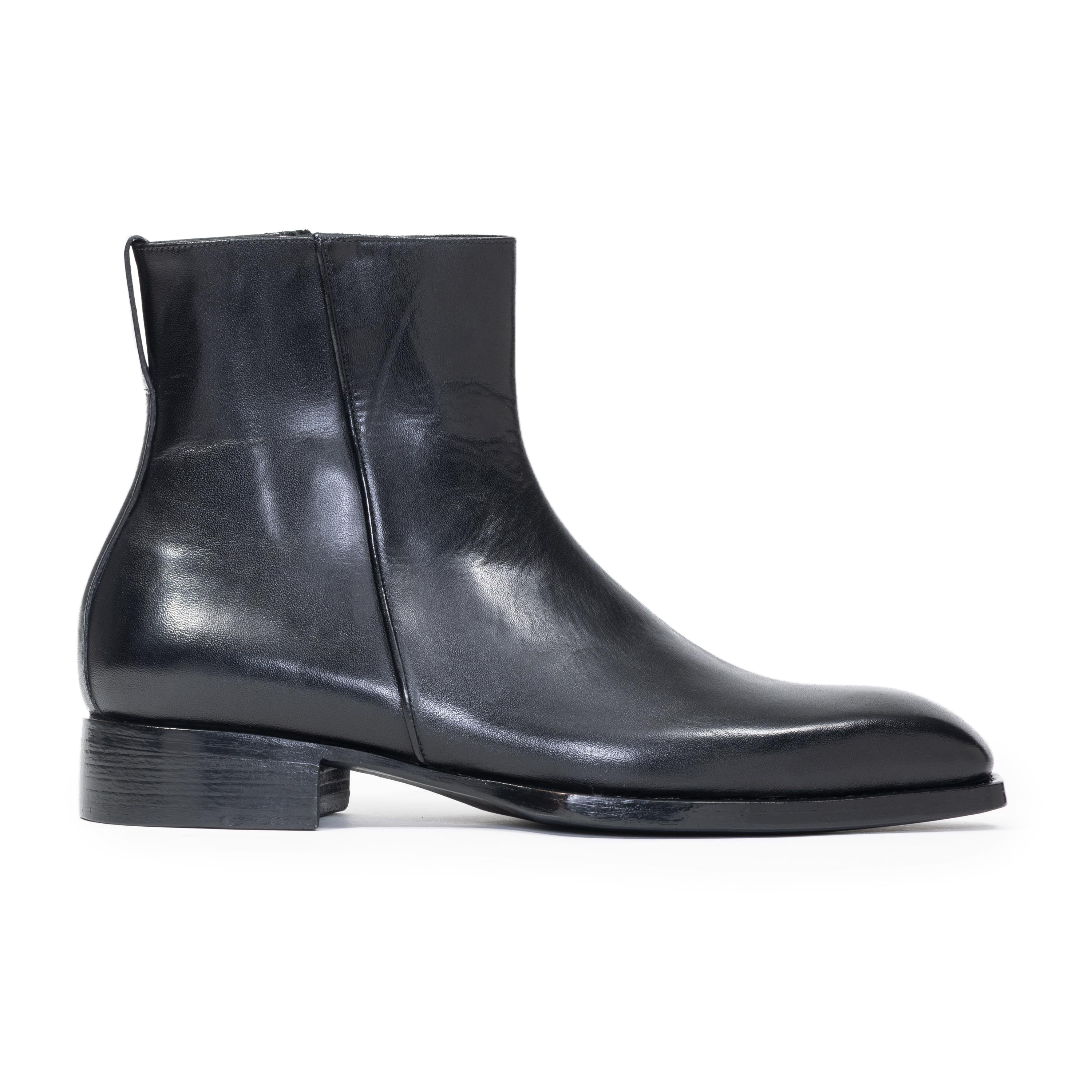 [Dark Anthracite]