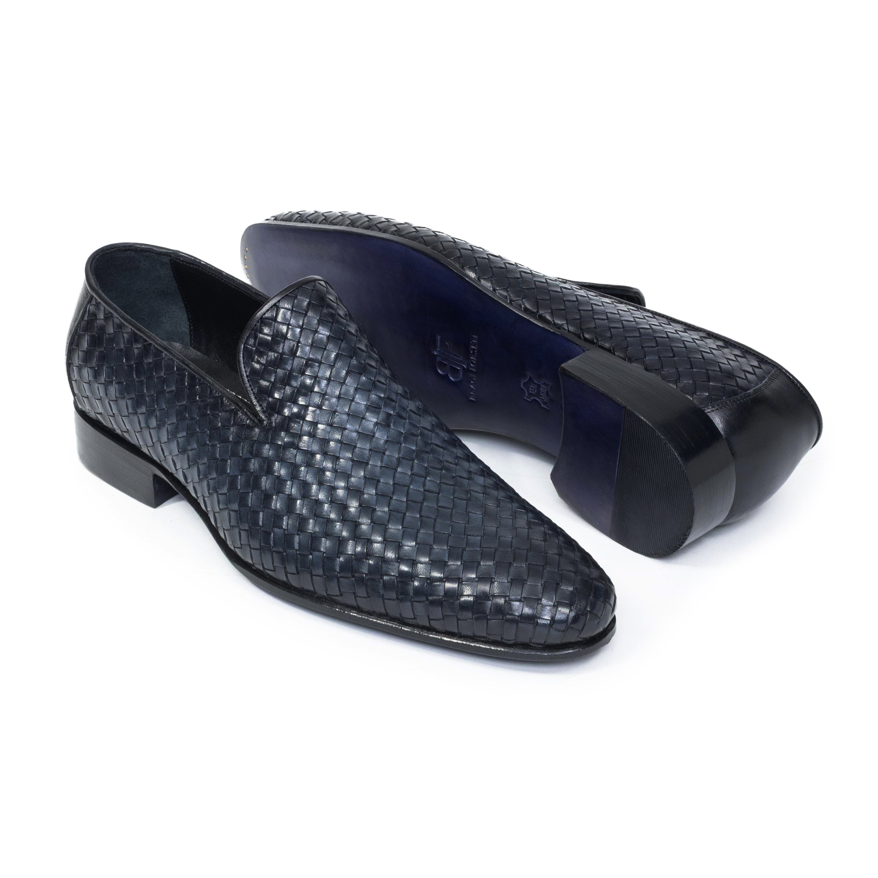 [Navy Blue]