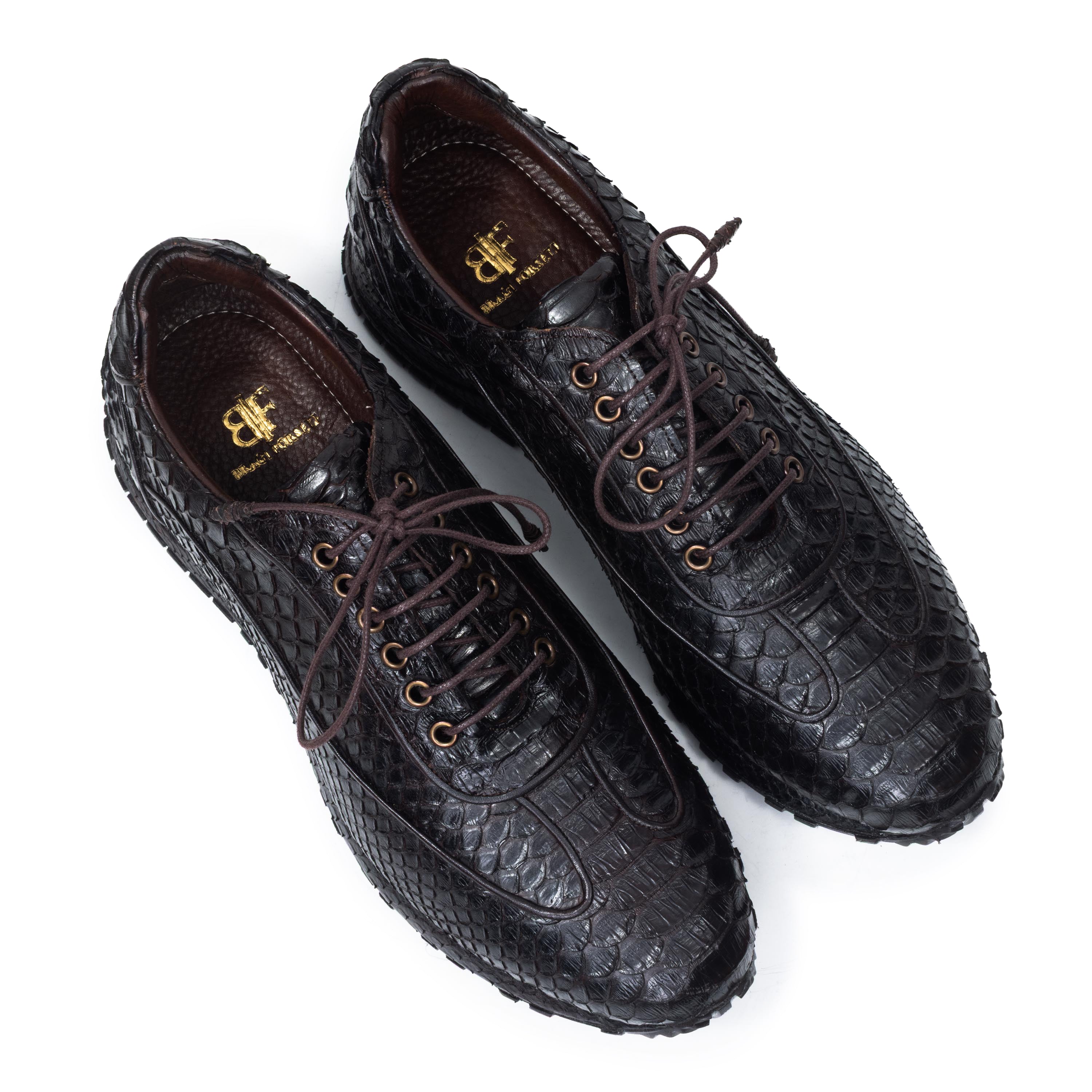 [Dark Brown] 