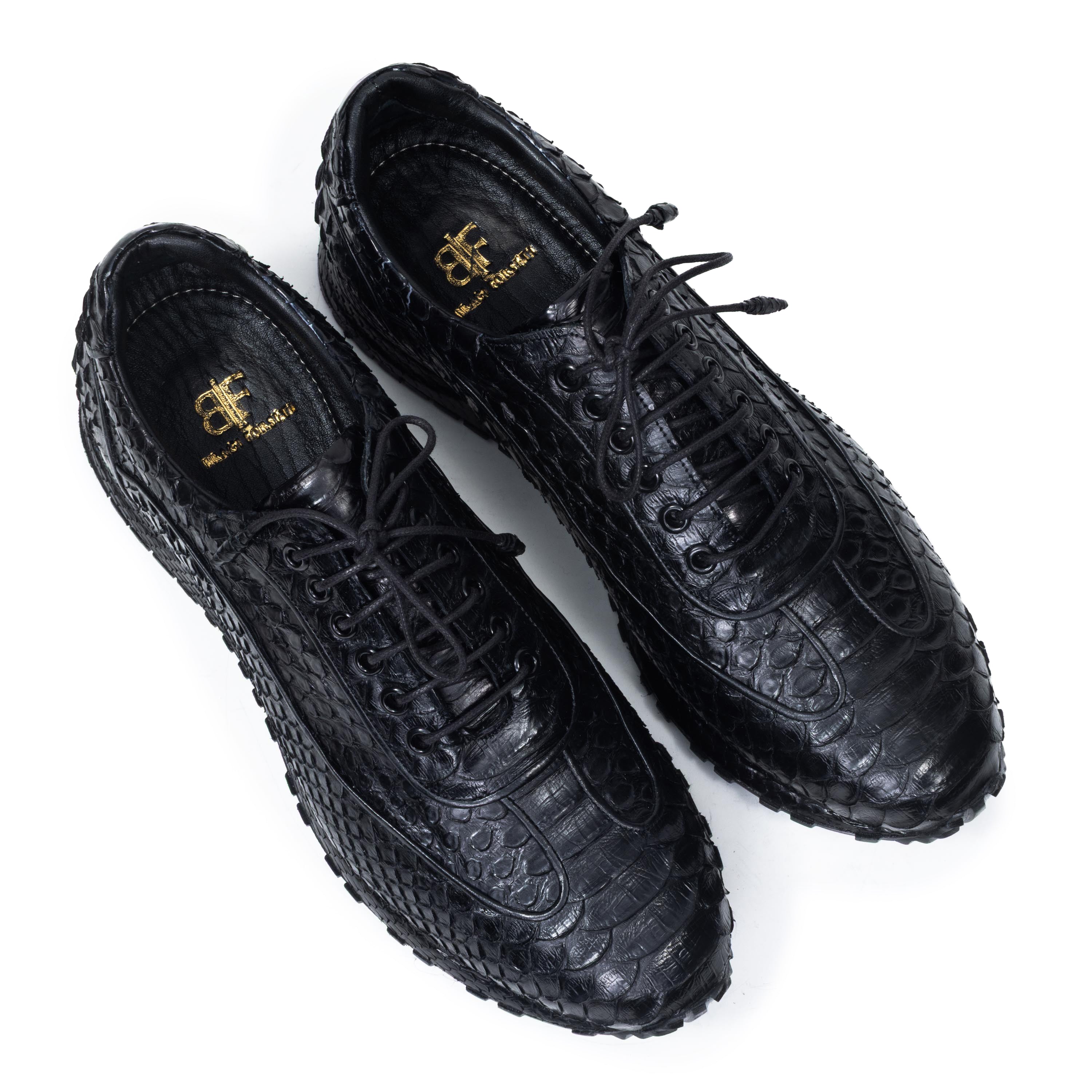 [Black] 