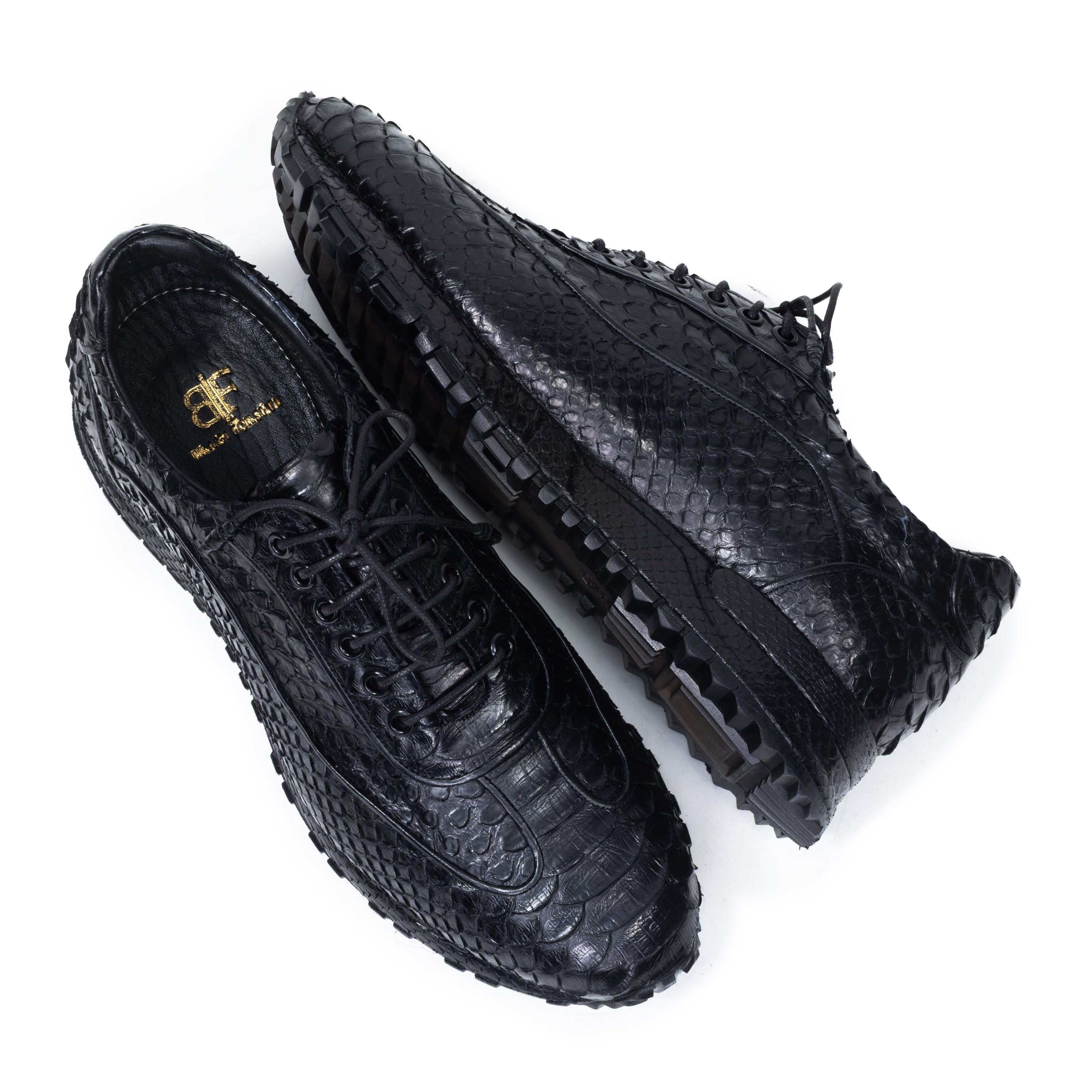 [Black] 
