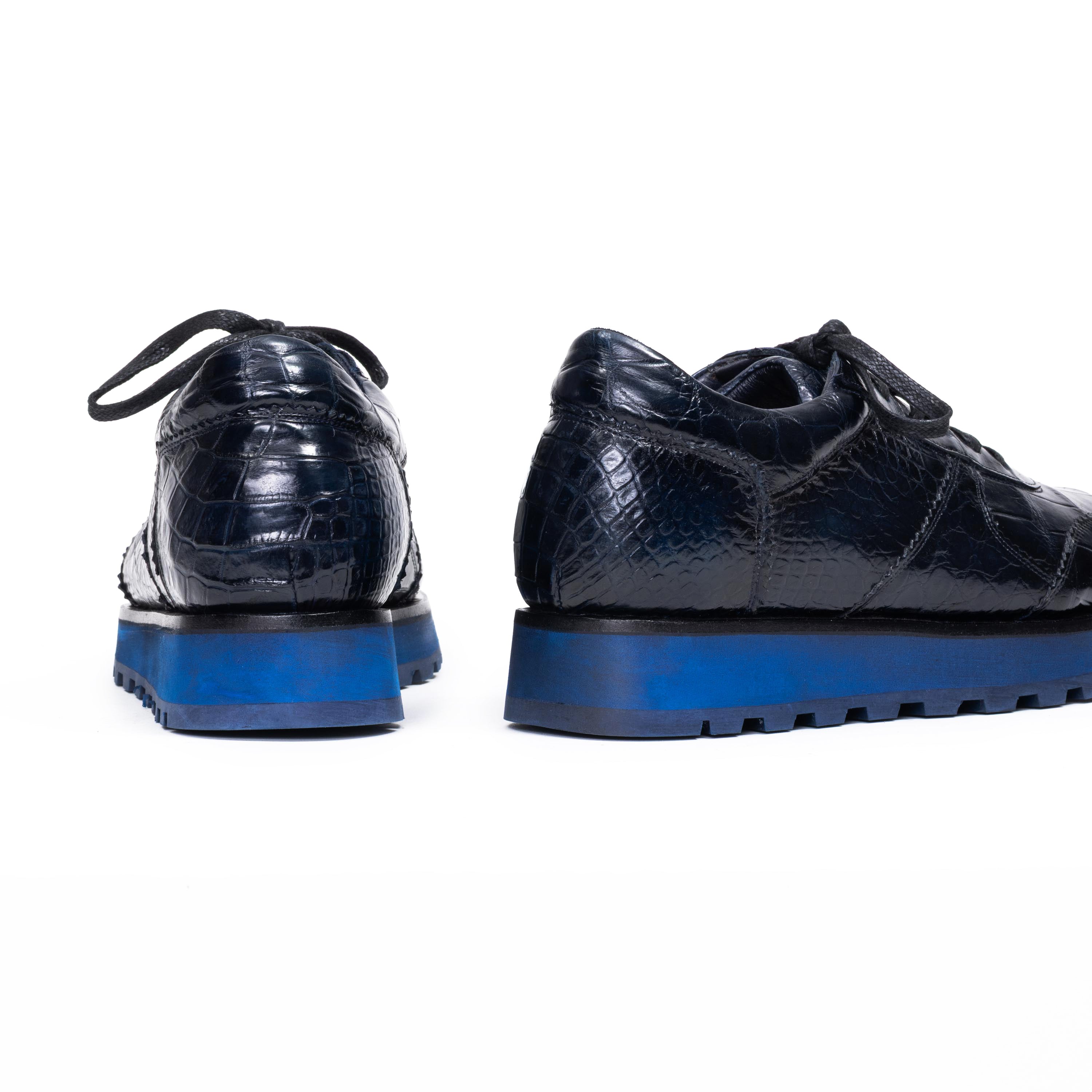 [Navy Blue]